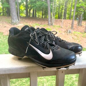 Nike baseball cleats (men’s 8)